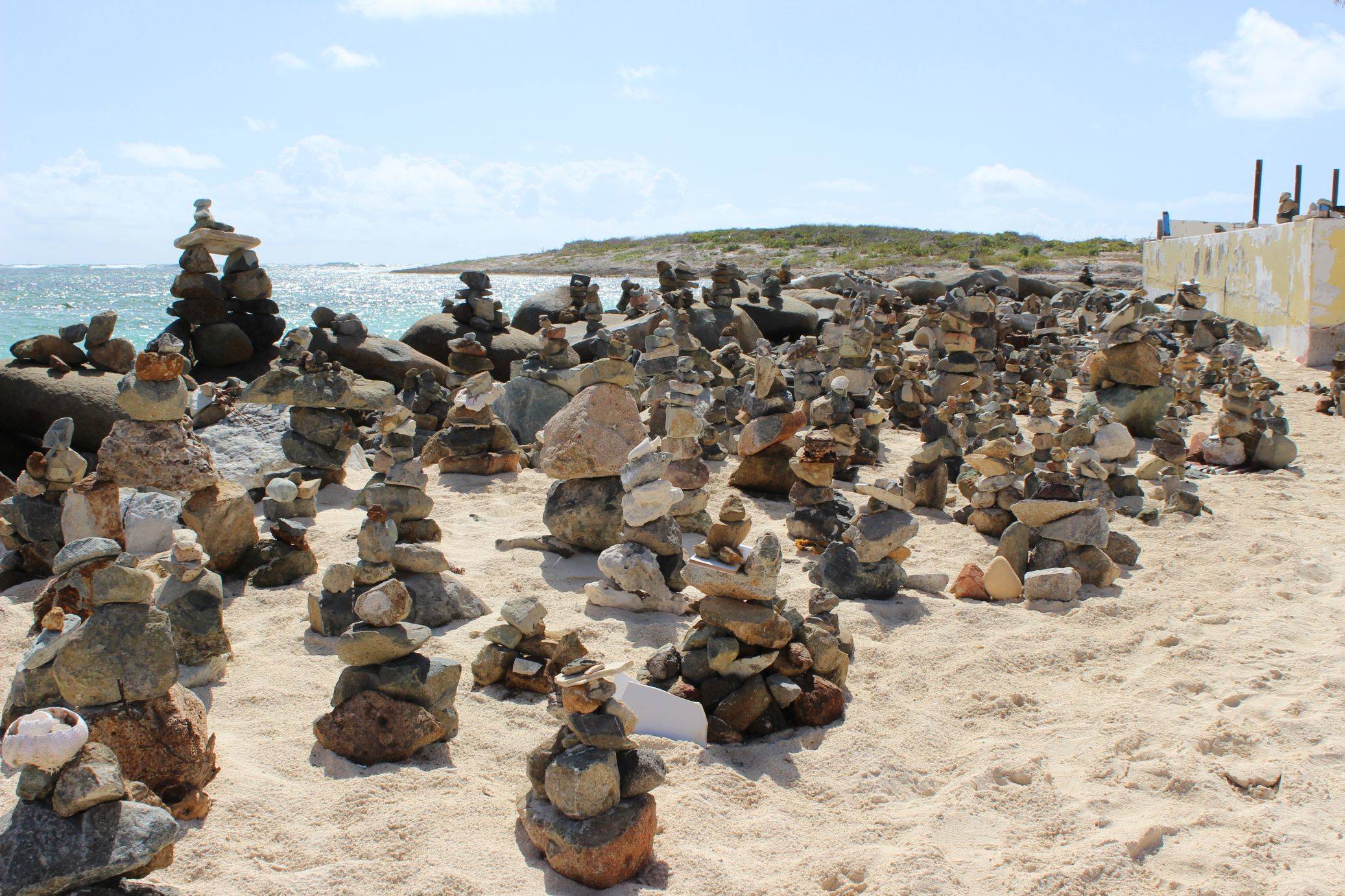 Attached picture Papagayo cairns 3.jpg